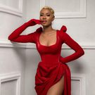 Maryline Kouadio et la robe rouge