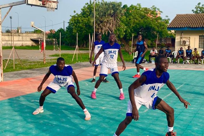 L'équipe de Basket de l'INJS