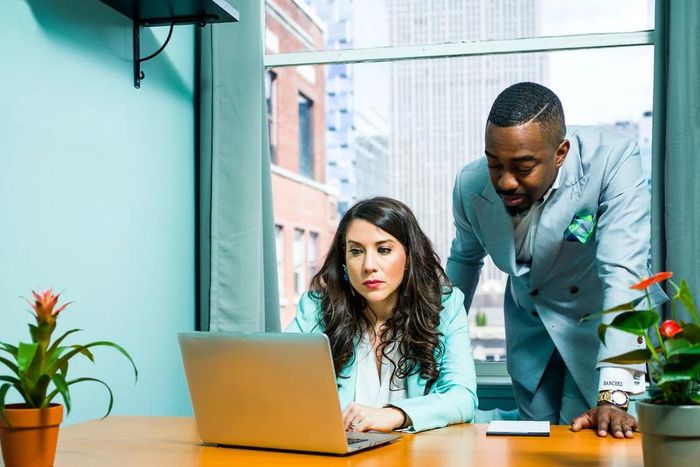 Vous pouvez tomber amoureux de votre patron. Source : Ideapod.com