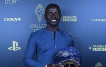 Sadio Mané a reçu le trophée 'Socrates' en reconnaissance de ses oeuvres sociales au Sénégal