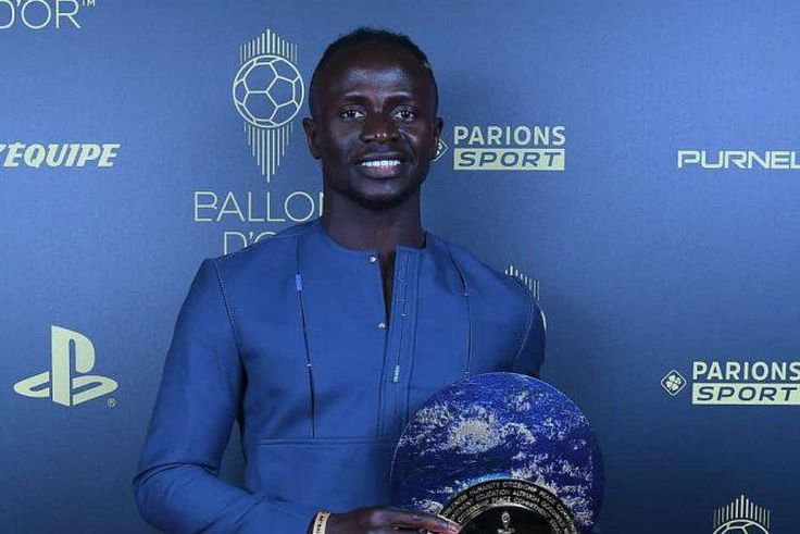 Sadio Mané a reçu le trophée 'Socrates' en reconnaissance de ses oeuvres sociales au Sénégal