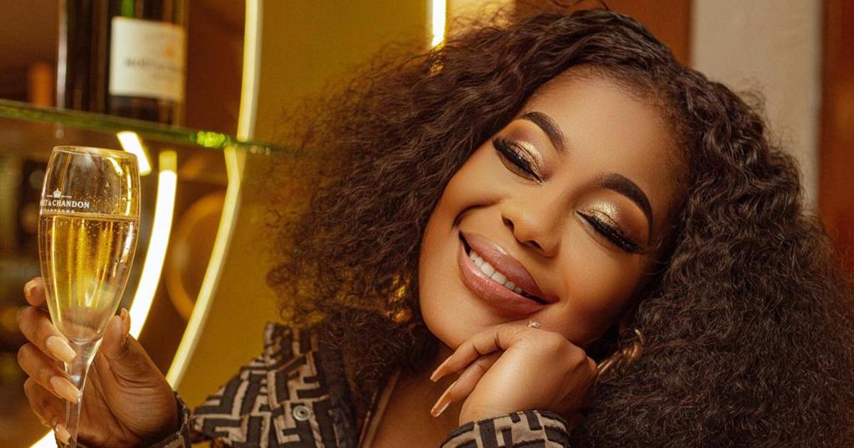 Emmanuela Keita aurait refusé 25 millions de FCFA de Life TV | Pulse ...