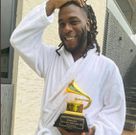 Burna Boy remporte les Grammy Awards