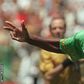 Roger Milla est le buteur et le joueur de champ le plus âgé a avoir participé à une phase finale de Coupe du monde / Getty Images.