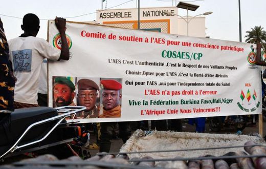 La CEDEAO débat du retrait du Mali, Burkina Faso et Niger pour l'AES