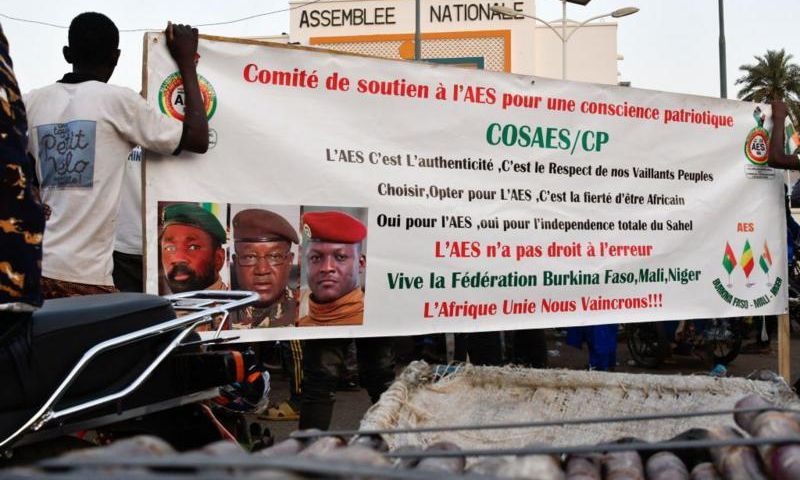 La CEDEAO débat du retrait du Mali, Burkina Faso et Niger pour l'AES