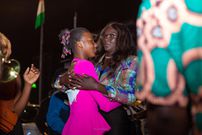 Awa Sanoko et sa fille/Aruna Winner