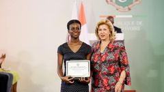 Eva Assi Mailys AKANDA et la Première Dame de Côte d'Ivoire