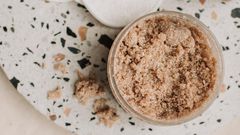 Kit de gommage pour lèvres/Vlada Karpovich