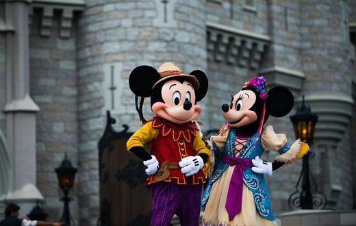 Disneyland - Mickey et Minnie Mouse / Bo Shou