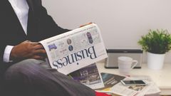 Révolutionner la presse - Adeolu Eletu