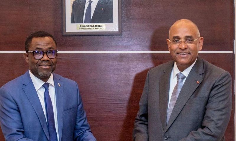 Le Secrétaire Général de la CAF et le Premier Ministre ivoirien