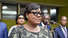Anne Ouloto adoucit le ton avec les syndicats d'enseignants dans une publication Facebook