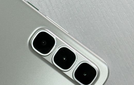 Et si le téléphone le plus interessant de 2025 n'était pas celui que vous croyez ? (HOT 60 PRO+)