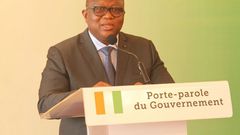 Le gouvernement ivoirien réagit aux propos de Macron : "Nous ne sommes pas concernés"