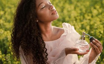 5 astuces incontournables pour les femmes qui veulent sentir bon toute la journée