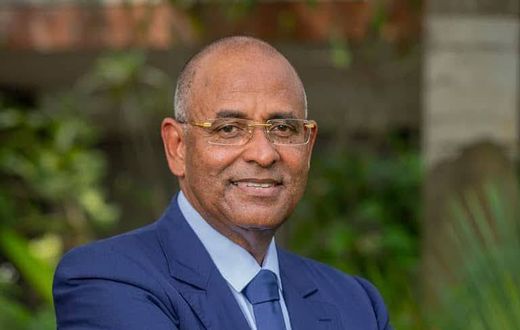 L'ex premier-ministre Patrick Achi renonce à sa nationalité française