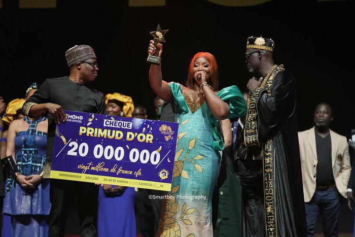 Nuit de prestige au PRIMUD : Roseline Layo remporte le PRIMUD d'Or et 20 millions de FCFA