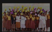 Des serviettes hygiéniques gratuites au Ghana pour les écoliers
