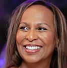 Titre: Yasmina Ouégnin : Le retrait n'est pas un renoncement, c'est une transformation