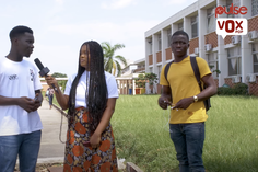Carmelle Niamké interroge deux hommes à l'Université de Cocody sur le féminisme