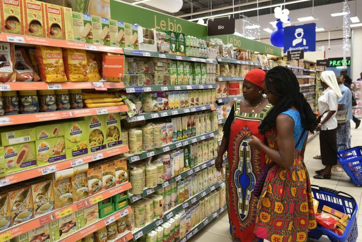 Un rayon du supermarché Carrefour, Abidjan Côte d'Ivoire