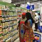 Un rayon du supermarché Carrefour, Abidjan Côte d'Ivoire