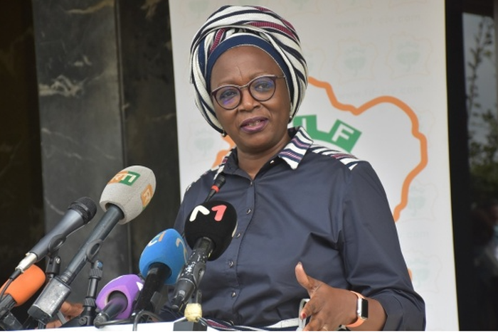Mariam Dao Gabala fait un communiqué à la presse