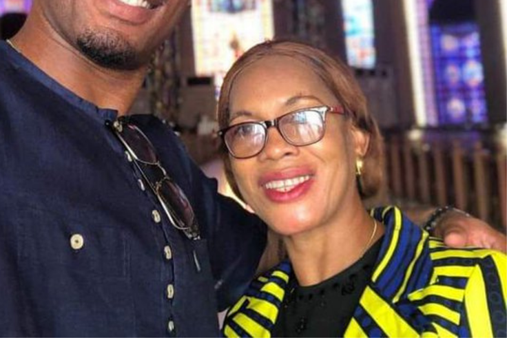 Drogba et sa mère à la Basilique de Yamoussoukro