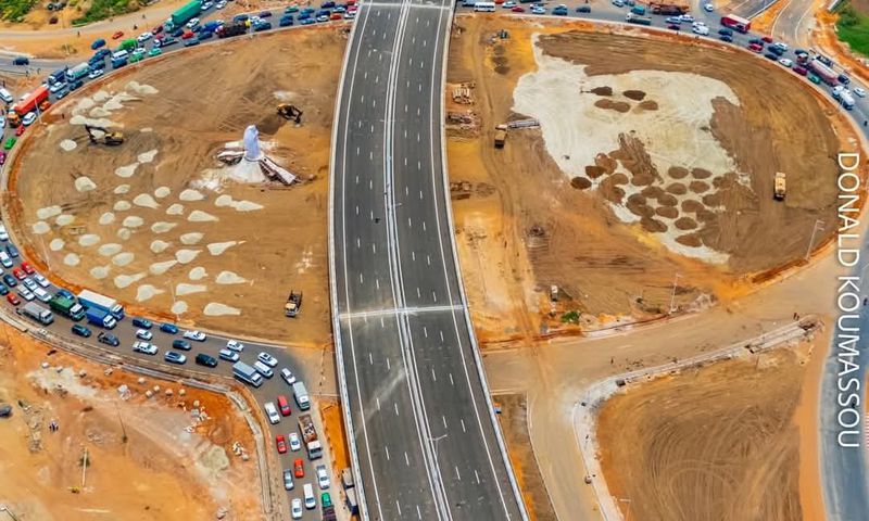 L’échangeur d’Akwaba : un nouveau souffle pour la circulation à Abidjan