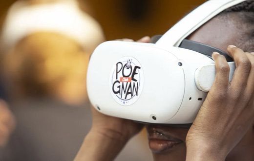 5 idées de business innovantes inspirées des tendances mondiales/Casque de réalité virtuelle de Cris Douty