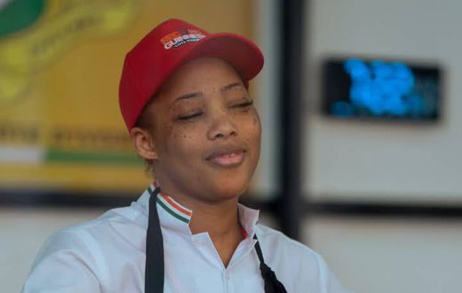 Zeinab Bancé a atteint les 120 heures du record Guinness et elle continue jusqu’à lundi/Pierre Maximilien