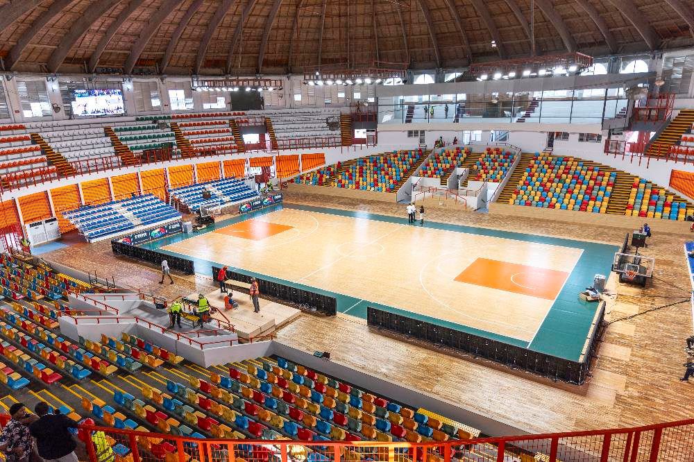 Découvrez les photos du Palais des Sports rénovés pour l'AfroBasket Dames 2025