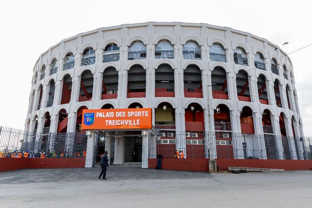 Découvrez les photos du Palais des Sports rénovés pour l'AfroBasket Dames 2025