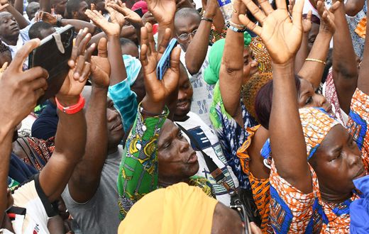 Les partisans du PDCI ont organisé une manifestation pour soutenir Thiam après sa radiation
