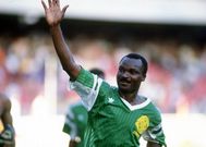 Roger Milla (Cameroun) – L’Immortel de 1990  