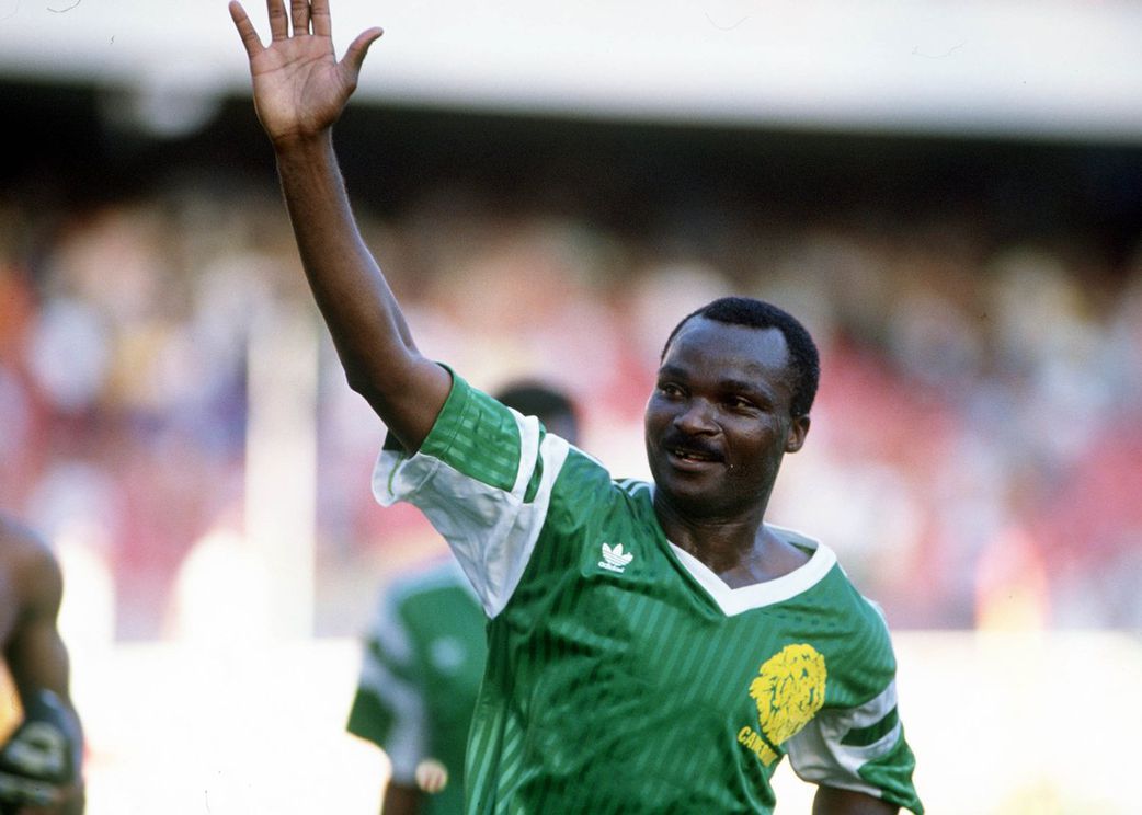 Roger Milla (Cameroun) – L’Immortel de 1990  