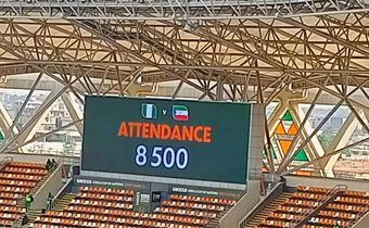 stades ne sont pas pleines en Côte d'Ivoire