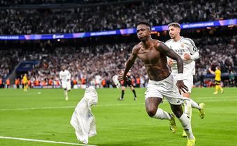 Vinícius Júnior favori pour le Ballon d’Or 2024 selon le coach du Réal Carlo Ancelotti