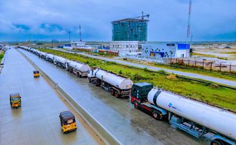 NPPC sends 300 trucks to lift petrol from Dangote Refinery, Lagos clears traffic [X:@nnpclimited]