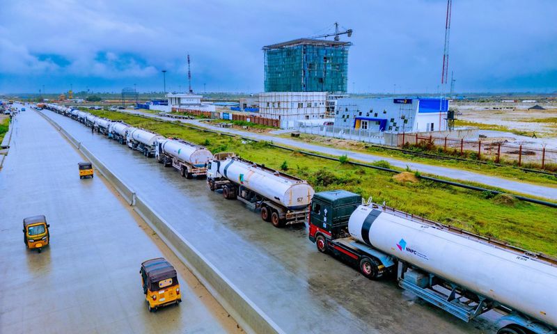NPPC sends 300 trucks to lift petrol from Dangote Refinery, Lagos clears traffic [X:@nnpclimited]