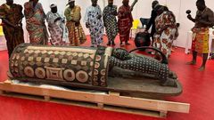 La loi pour la restitution du Djidji Ayokwe à la Côte d'Ivoire à été votée en France