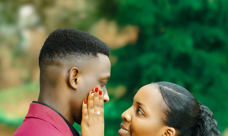 5 actions qui montrent à son ou sa partenaire qu'on est romantique/NTEZICIMPA