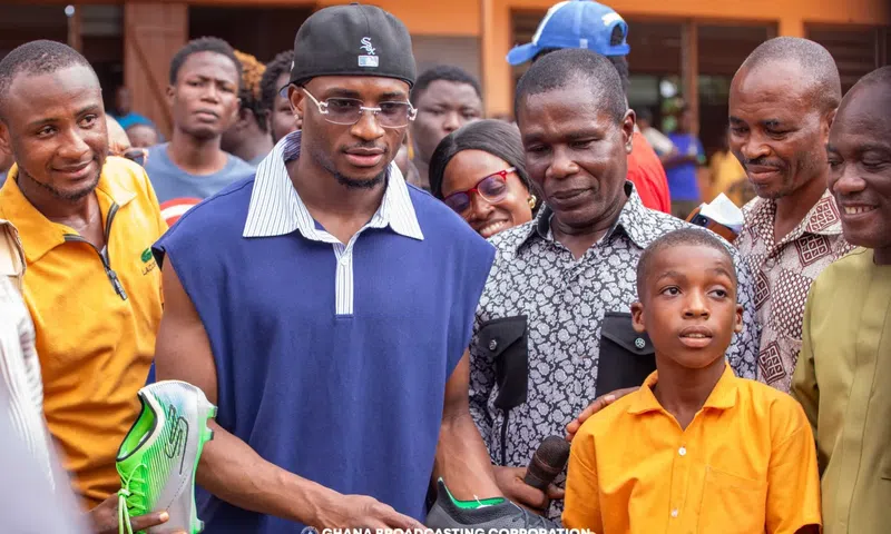Kudus donates books, sports kits to Nima Basic 1, urges students to prioritize education