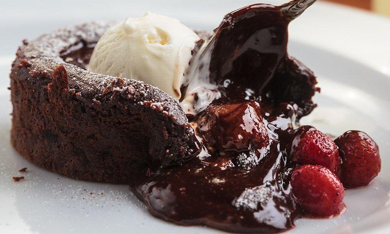 eat dessert and still lose weight