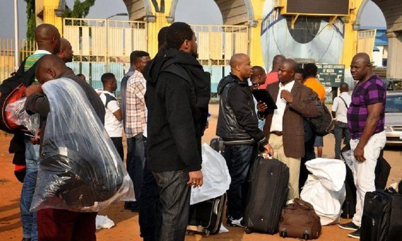 ___6425995___https:______static.pulse.com.gh___webservice___escenic___binary___6425995___2017___3___25___9___Ghanaian-and-Liberian-Migrants