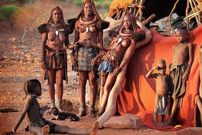 ___9181987___2018___12___9___12___Namibian-tribe-990x557