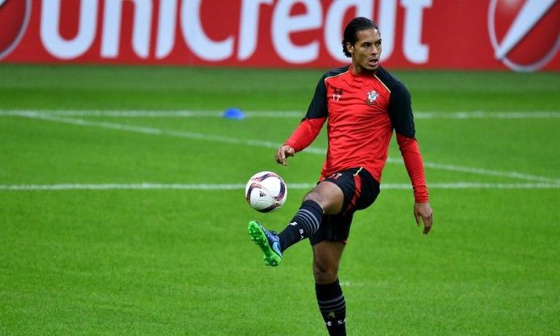 Southampton's Dutch defender Virgil Van Dijk takes part in training session at the San Siro Stadium in Milan on October 19, 2016