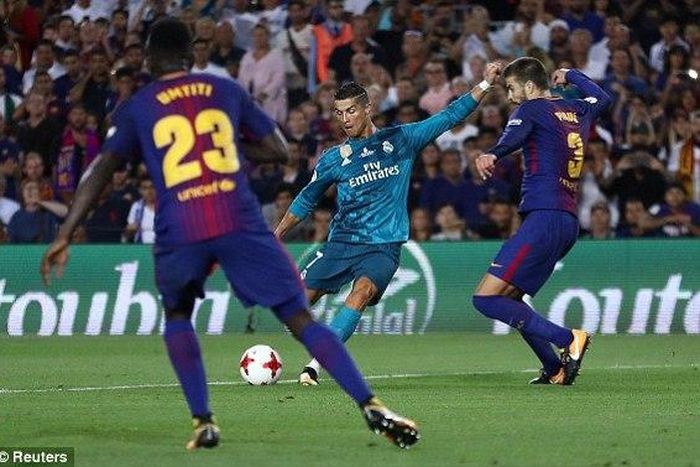 ___7141316___https:______static.pulse.com.gh___webservice___escenic___binary___7141316___2017___8___13___23___1502660808774_lc_galleryImage_Soccer_Football_Barcelona