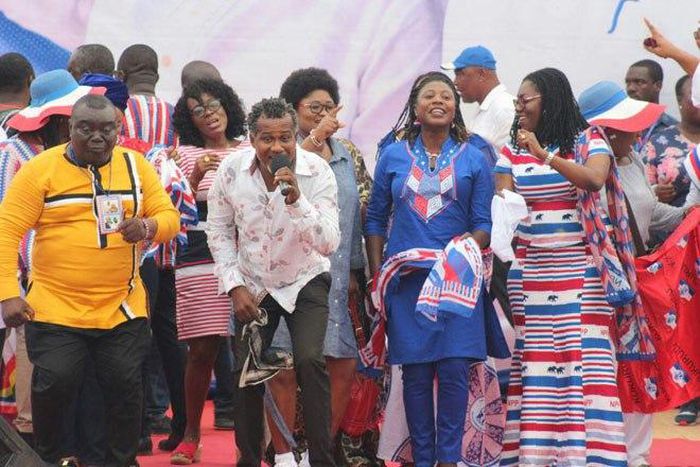 ___7217116___https:______static.pulse.com.gh___webservice___escenic___binary___7217116___2017___8___28___12___dance9